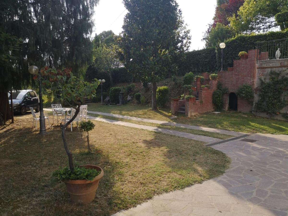 B&B Le Rose Di Paola Santa Maria a Monte Exterior foto